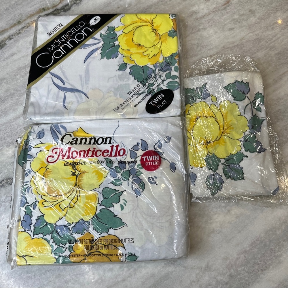 Vintage Monticello cannon flower sheets 1980’s new old stock twin size